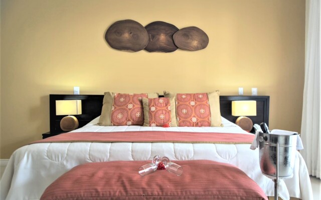 Tango Mar Beachfront Boutique Hotel & Villas