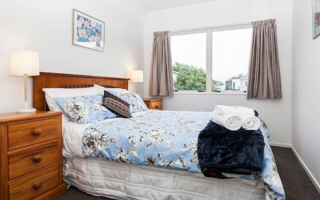 Awesome Central Christchurch Townhouse