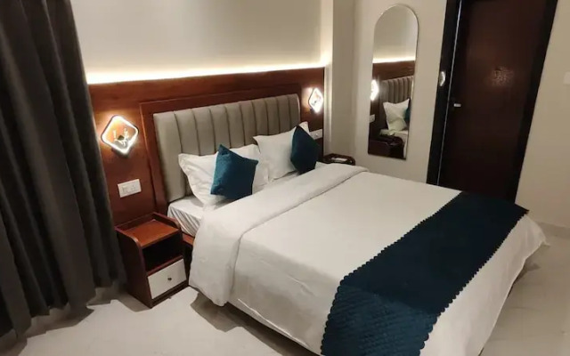 Vaishnavi Inn