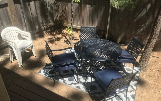 Paloma Place - 30+ Day Vacation Home
