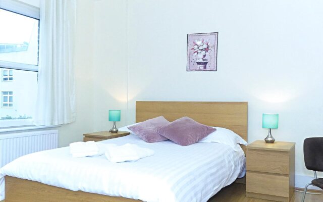 LCS London Bridge Apartments