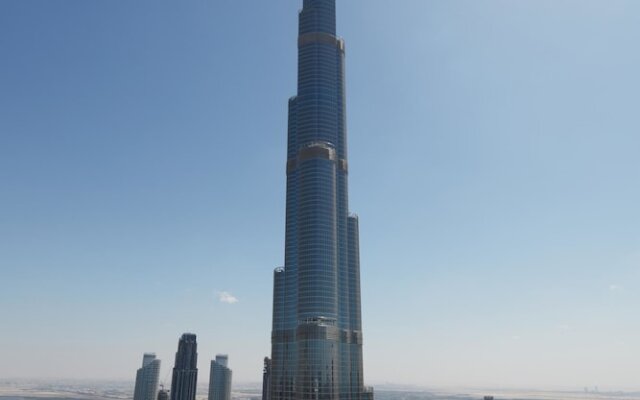 FantaStay Burj Vista tower 1