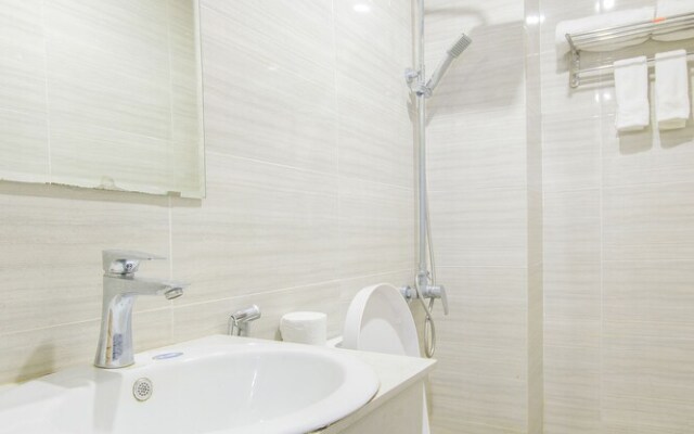 Azure Hotel Danang