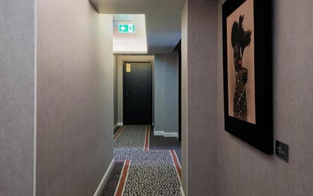 MUZE Hotel Düsseldorf - Handwritten Collection