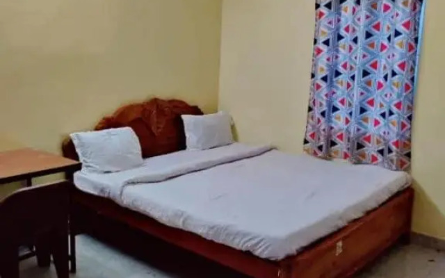SPOT ON Senapati Inn Khandagiri