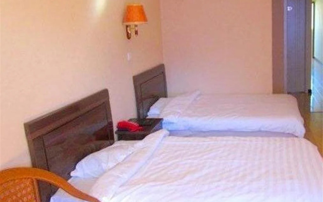 Chengde Xinhe 521 Theme Hotel