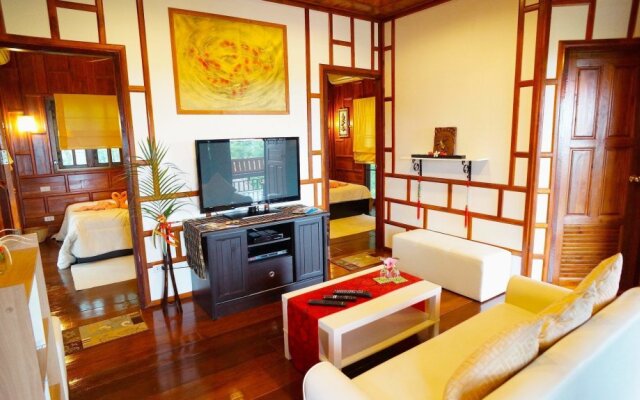 Villa Ayutthaya @ Golden Pool Villas