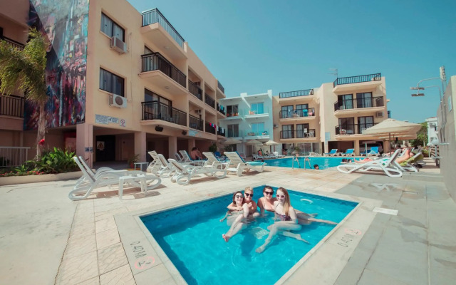 A. Maos Hotel Apartments