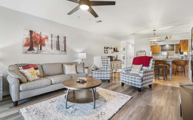 Royale Tee Retreat - Golf Dream