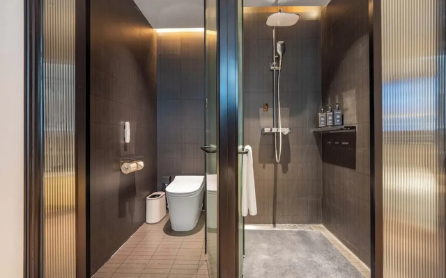 Yi Nian Fangcun Hotel