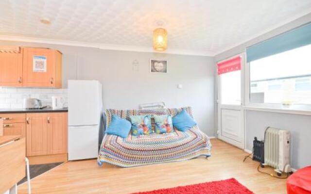 32 Sandown Bay Holiday Centre