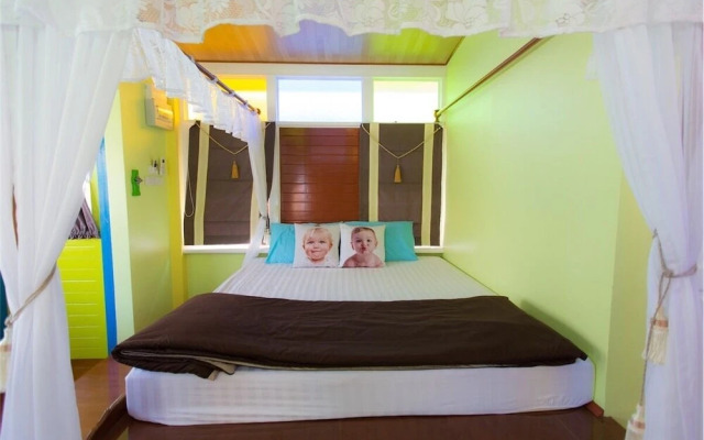 De Lunar Resort Koh Larn
