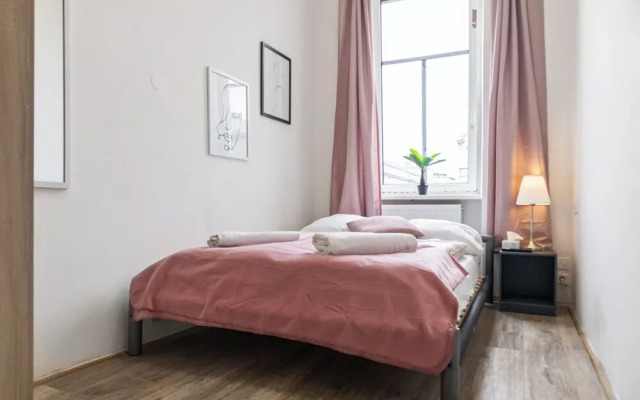 Cozy Room Shared Apt Millennium Tower
