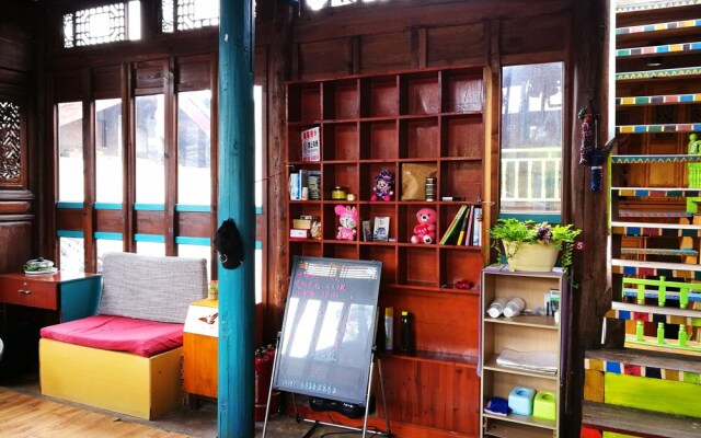 Sushe self-service Inn