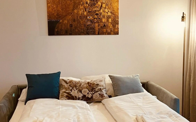 Royal Swan Skyline, Wien