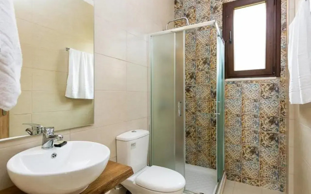 Family villa, Fantastic views, Private pool, Free laptop 3