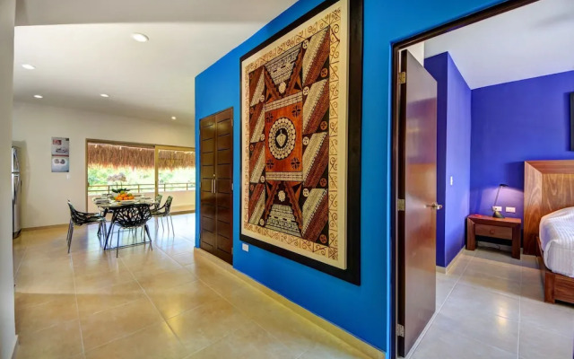 Rainbow Penthouse 2 bedrooms sleeps 5