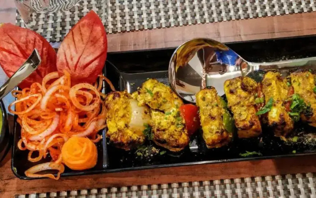 Parag Inn