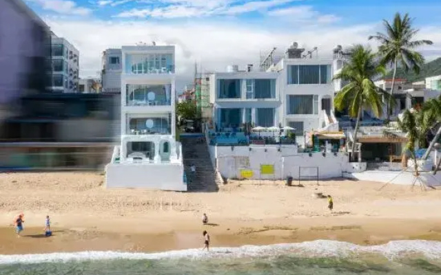 Sanya ZRS Nature Reading · Blue Cave Land Seaview Homestay