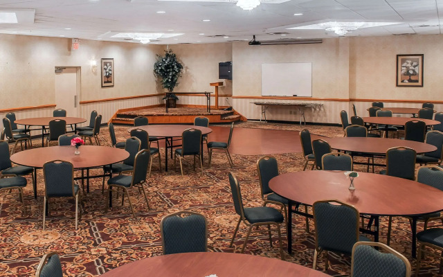 Quality Inn Hackettstown - Long Valley