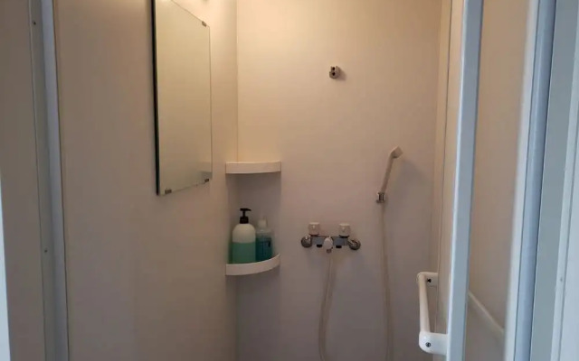 Yamate Rest House - Hostel, Caters to Men