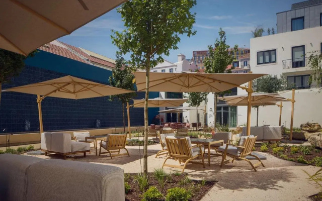 DUO Hotel Lisbon, Curio Collection by Hilton