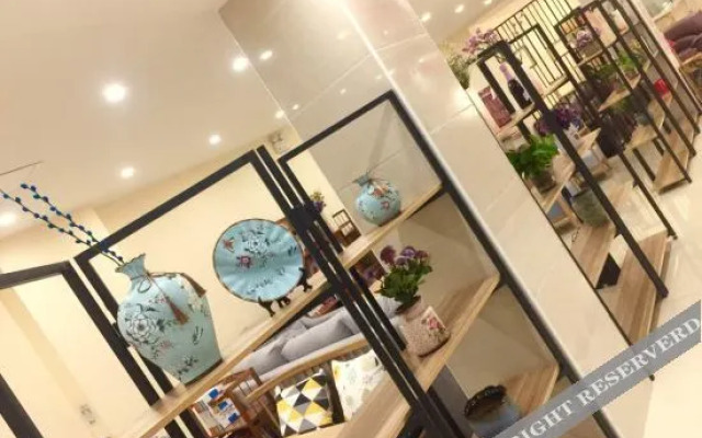 Zhengzhou 9-day Qianhe Hotel