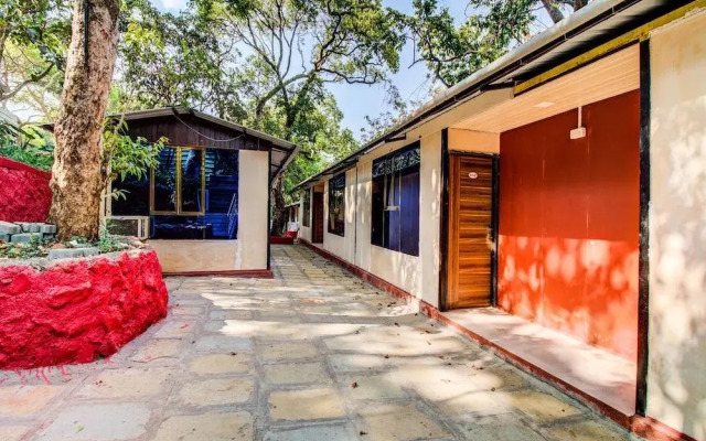 Oyo 24302 Blue Park Nature Resort