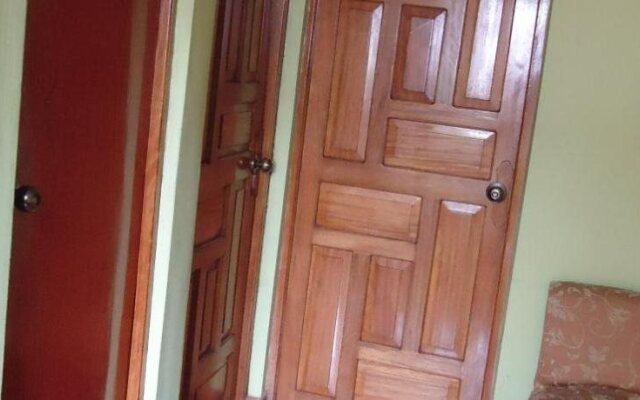 Hostal Apurimak