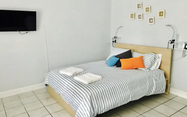 Petrina Studio Apartment