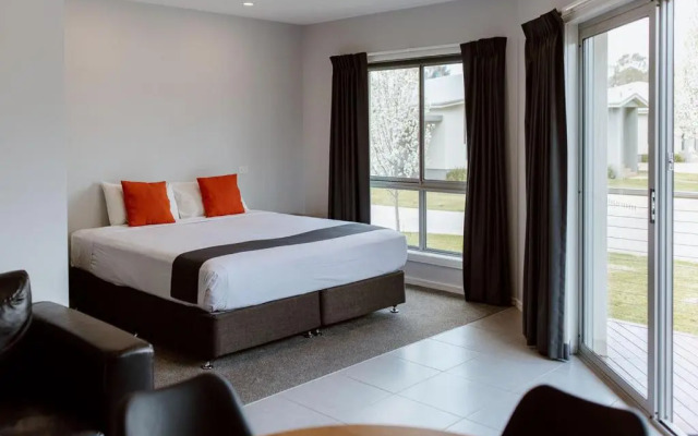 Tindarra Resort