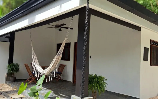 Zoa Villas - 2 minutes to the beach