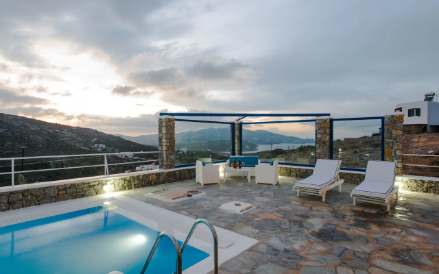 Mykonos Pro-care Suites