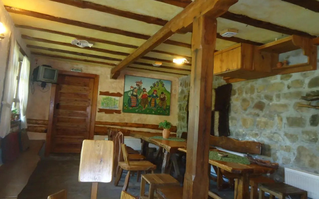 Kandaphery Guest Houses