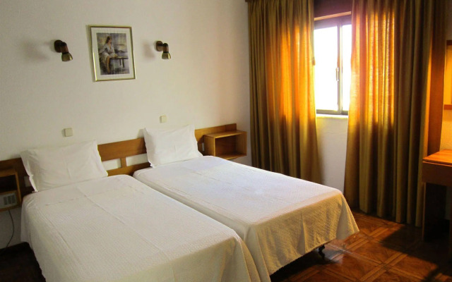 Hotel Alcaide