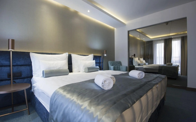 Time Boutique Hotel