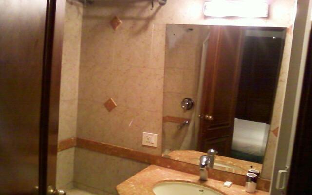 Oyo 3865 Hotel Corporate Park