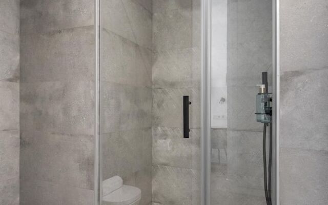 Dobo | Marco Polo Residence