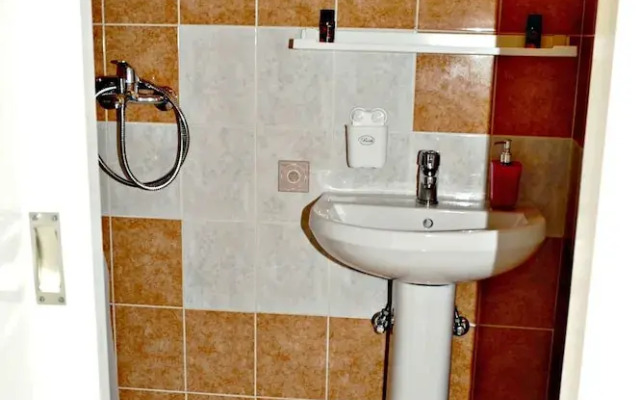 Studios Dimitris Giatras