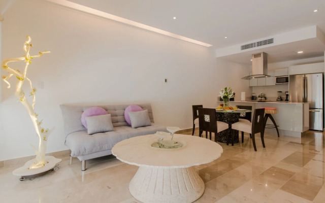 Location - 1 bdr - Rooftop Pool w Sea View - C408