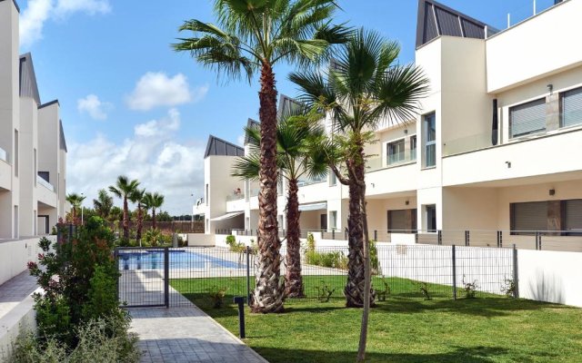 Orange Holiday Housing - Villa Amalia 13