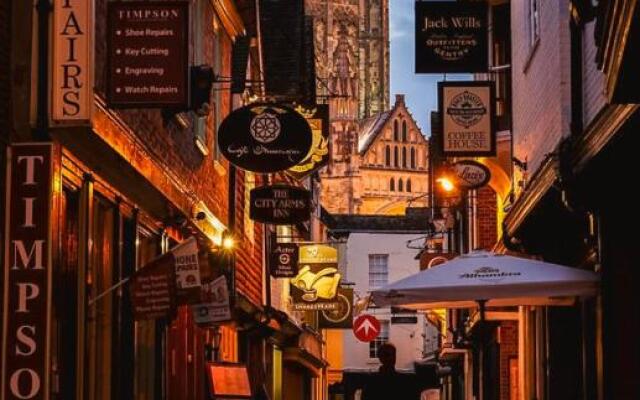 The Nook - Canterbury - Free Parking - Super Fast Wi-Fi