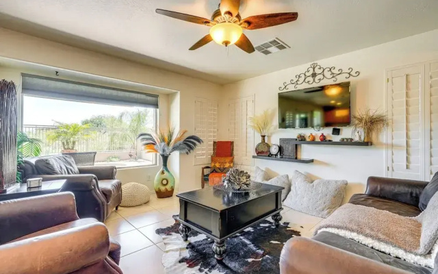 Spacious Family Oasis in Cave Creek!