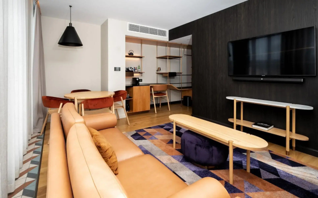 Hotel Indigo Adelaide Markets by IHG