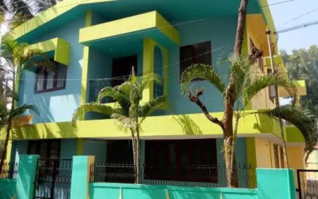 YoYo Ladies Hostel (Ladies Only)