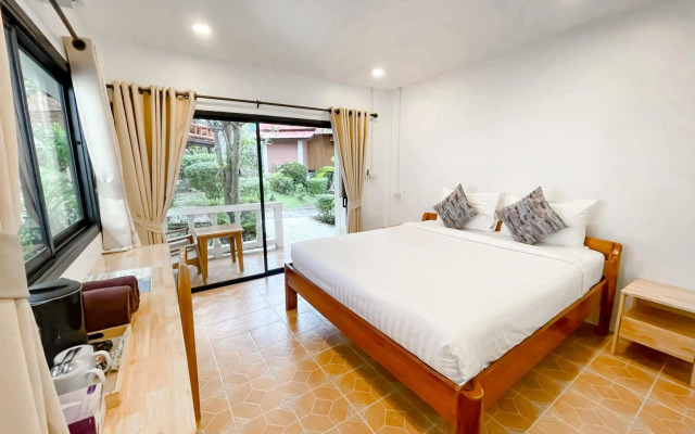 Bounty Resort