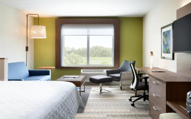 Holiday Inn Express Jamaica - JFK AirTrain - NYC by IHG