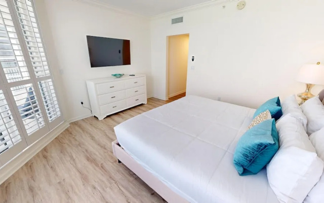 Silver Beach 1006w 4 Bedroom Condo