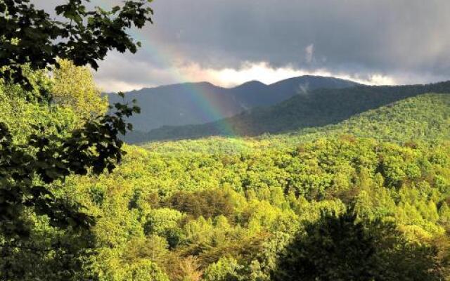 Spectacular Valley Views