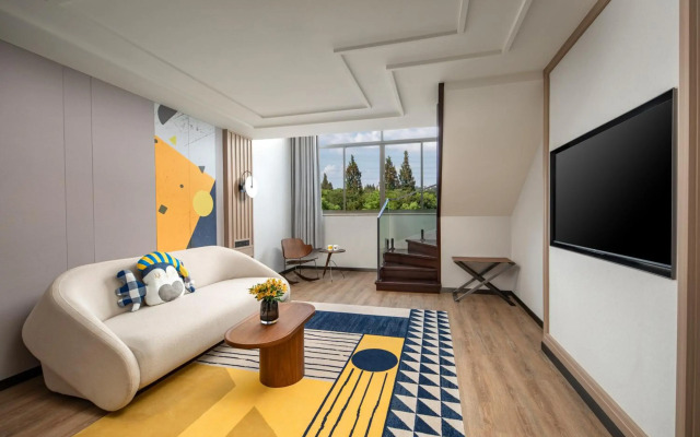 Shanghai Ramada East